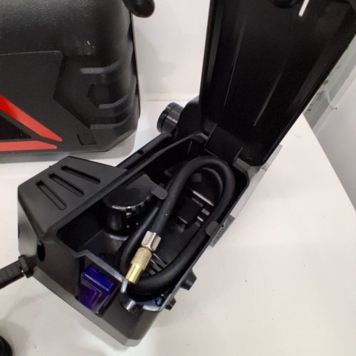 FEANSIFEI 4-IN-1 ELECTRIC CAR JACK, AIR COMPRESSOR, AND PUMP - 12V - 5 TON - BLACK image 5