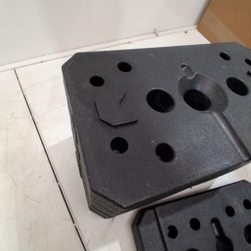 5PC RECTANGUALR CABLE WEIGHT EXERCISE PLATES - 4 X 10LB/1 X 7LB - BLACK image 3