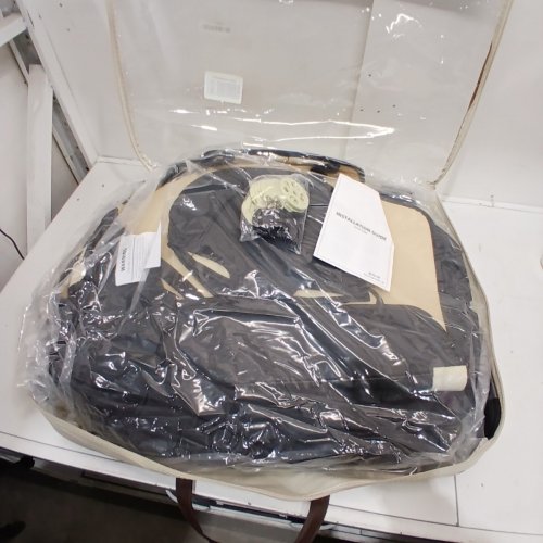 FREESOO UNIVERSAL FIT FULL SET AUTOMOTIVE FAUX LEATHER SEAT COVER SET - BEIGE AND BLACK image 2