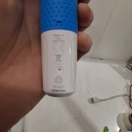 KIDS ORAL B COLOR CHANGING BRISTLES TOOTH BRUSH - BLUE image 4