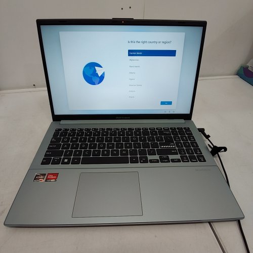 ASUS VIVOBOOK GO 15 LAPTOP - 15.6" FHD DISPLAY |AMD RYZEN 5 7520U | 8GB DDR5 | 512GB SSD - GREEN GREY - (MODEL: E1504FA-AS52-CA) image 2