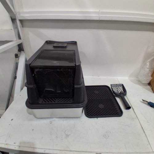CAT LITTER BOX WITH LID AND LITTER SCOOP - STAINLESS STEEL/GREY image 2