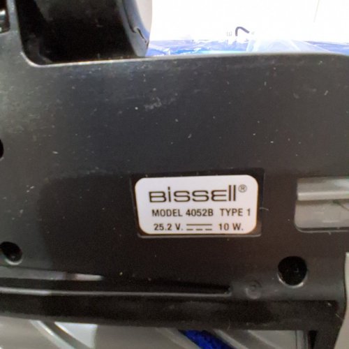 BISSELL POWERCLEAN FURFINDER SELF-STANDING CORDLESS VACUUM W/TANGLE FREE BRUSH ROLL - 200W - BLUE/BLACK (MODEL: 4052B) image 6