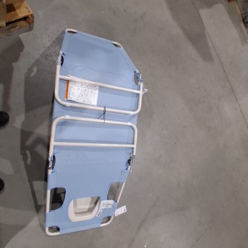 ROOM ESSENTIALS FOLDING BEACH LOUNGER - 250 LBS WEIGHT LIMIT - BLUE (MODEL: 009-09-0030) image 3