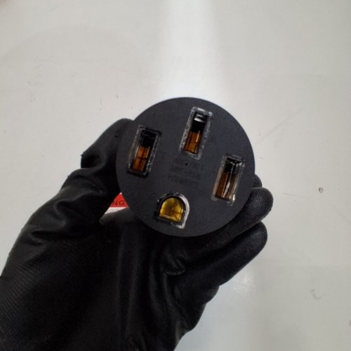 ONETAK NEMA 6-50P TO 14-50R EV CHARGER ADAPTER - BLACK image 3