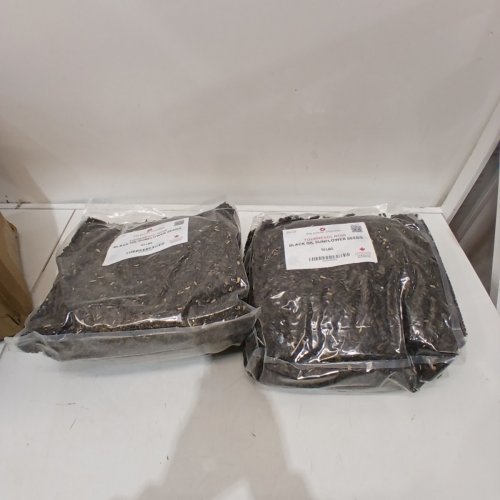 MA POULE EXPRESS BLACK OIL SUNFLOWER SEEDS FOR BIRDS - 20 LBS image 3