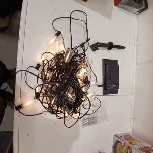 BLIATUS SOLAR STRING LIGHTS - 100FT - CLEAR (MODEL: B242-ST38) image 2