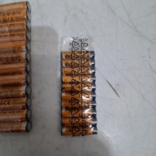 34PC AMAZON BASICS ALKALINE BATTERIES - AA X 24 & AAA X 10 - 1.5 V image 3