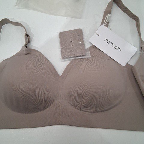 MOMCOZY ULTRA SOFT SEAMLESS NURSING BRA - MEDIUM- (STYLE:YN21) image 3