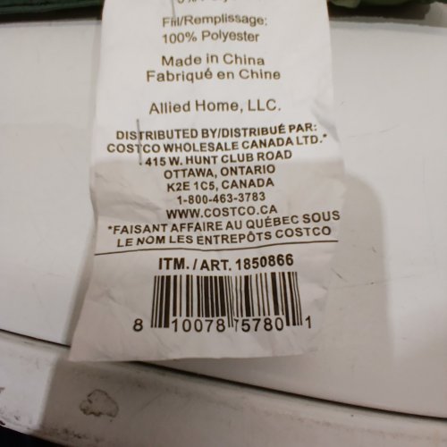 COLUMBIA CAMPING PACKABLE WATER RESISTANT THROW BLANKET - 50" X 60" - CAMO image 2