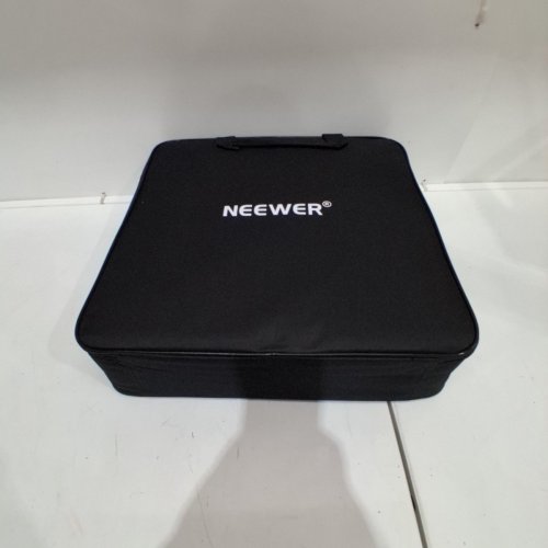 NEEWER HIGH POWER LED RING LIGHT WITH 71" TRIPOD STAND - 12" - 24W - BLACK (MODEL: RH12B) image 6