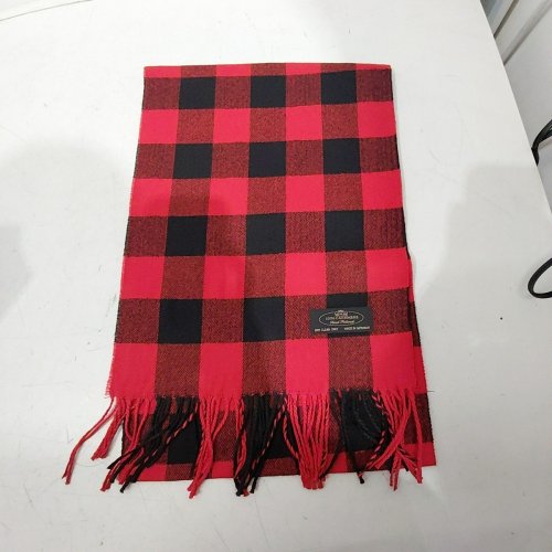 100% CASHMERE MADE IN GERMANY SCARF WITH TASSELS - 13.5" X 70" - RED/BLACK BUFFALO PLAID image 2