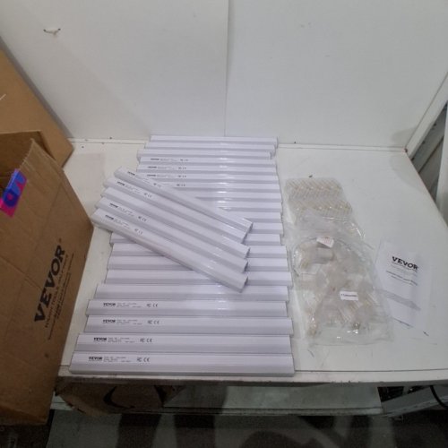 5-GRID HEXAGON HONEYCOMB LED GARAGE LIGHTS - 6500K - WHITE (MODEL: ZT1011) image 3