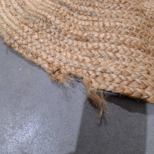 HAND WEIVED JUTE RUG - 3FT - BEIGE/TAN image 3