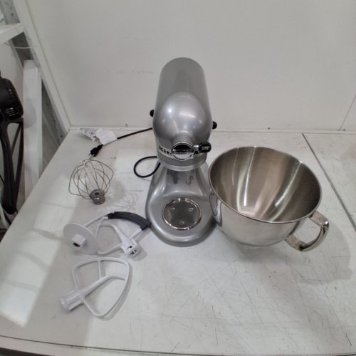 KITCHENAID ARTISAN BUNDLE 10 SPEED STAND MIXER WITH ATTCHMENTS - 5QT - SILVER (MODEL: KSM150FECU) image 4