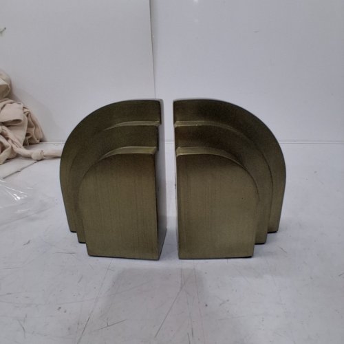 2PC HEARTH & HAND WITH MAGNOLIA LAYERED BRASS BOOKENDS - 6.25" - BRASS image 2