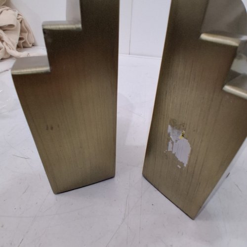 2PC HEARTH & HAND WITH MAGNOLIA LAYERED BRASS BOOKENDS - 6.25" - BRASS image 3