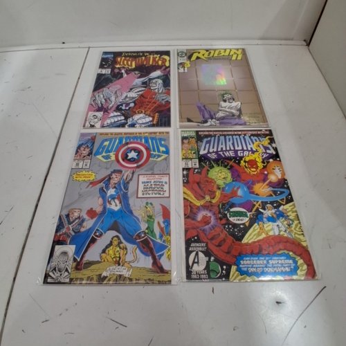 4 ASSTD MARVEL AND DC COMIC BOOKS - GUARDIANS OF THE GALAXY #20, #37, SLEEPWALKER #8, ROBIN II THE JOKER'S WILD #1 - VARIOUS AUTHORS image 2