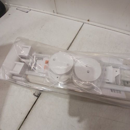 2PK RETRACTABLE MESH SAFETY GATE - 33" X 55" - WHITE image 4