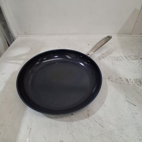 OXO ENHANCED NONSTICK FRYING PAN SKILLET - 12" - STORM BLUE - (MODEL: CC010455-001) image 3
