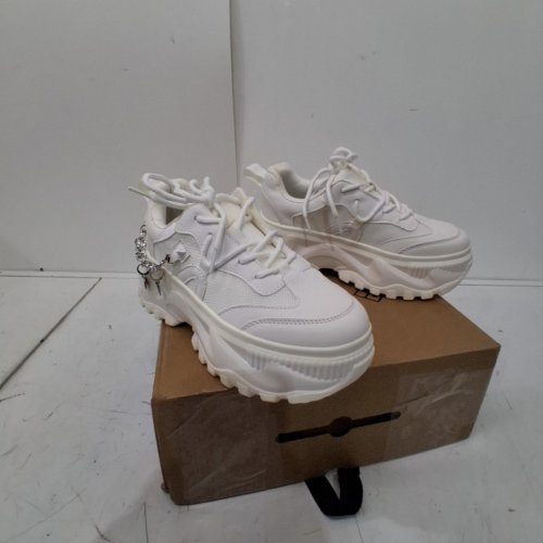 CALL IT SPRING MAJORRR CHUNKY SOLE SNEAKER - SIZE 6.5 - WHITE image 3