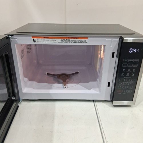 CHEFMAN COUNTERTOP MICROWAVE OVEN - 31 L (1.1 CU. FT) -STAINLESS STEEL (MODEL: RJ55-SS-11-CK-CA) image 7