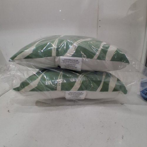 2PK ROOM ESSENTIALS SQUARE DECORATIVE PILLOW - 18" X 18" - SAGE GREEN BRUSHSTROKE image 3