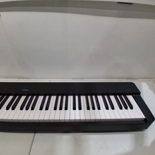 YAMAHA 88-KEY WEIGHTED ACTION DIGITAL PIANO - BLACK (MODEL: P-225B) image 5