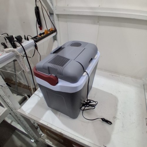 KOOLATRON P25 FUNKOOL COOLER - 12V - 24L image 3
