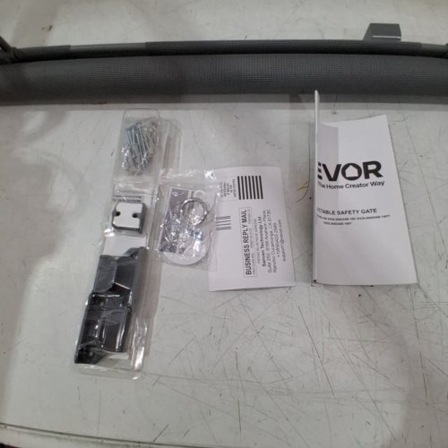 VEVOR RETRACTABLE MESH BABY GATE - 31.3" X 56.3" MAX - GREY (MODEL: SH20.006D04B-140) image 3
