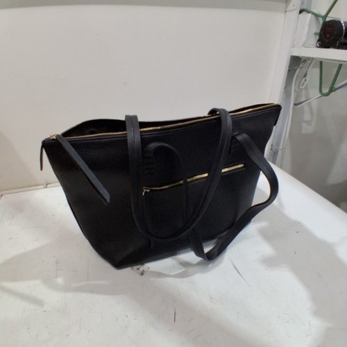 BUFFALO DAVID BITTON LEATHER TOTE SHOULDER BAG - BLACK (MODEL: 2012486) image 2