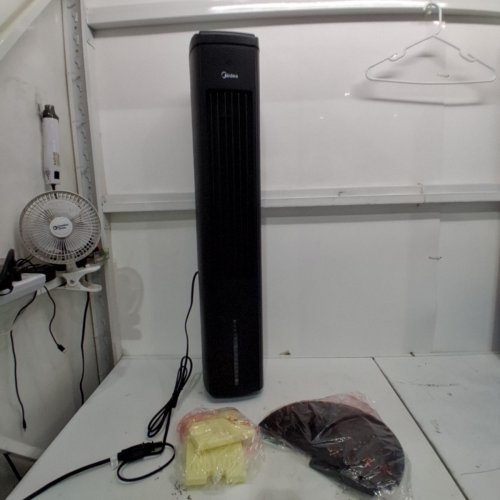 MIDEA DIRECT COOLING AIR COOLER WITH REMOTE CONTROL - 40" - BLACK (MSFAC100D4WCO) image 3