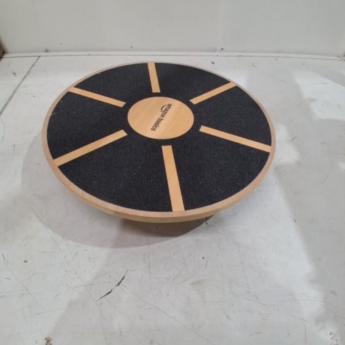 AMAZON BASICS WOOD WOBBLE BALANCE TRAINER BOARD - 265LB MAXIMUM - WOOD/BLACK (MODEL: IR92098-38LB) image 2