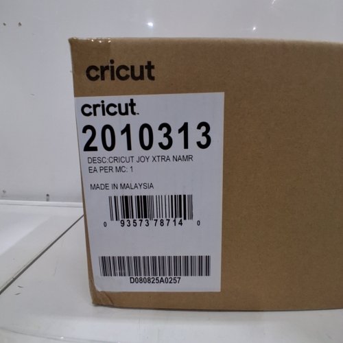 10PC CRICUT JOY XTRA CUTTING MACHINE VINYL STARTER KIT (ITEM: 2010313) image 2