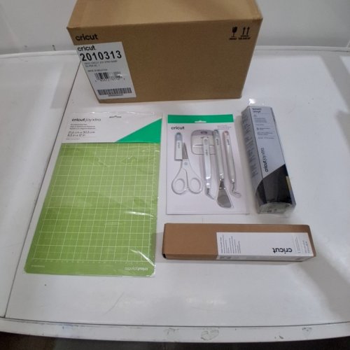 10PC CRICUT JOY XTRA CUTTING MACHINE VINYL STARTER KIT (ITEM: 2010313) image 4