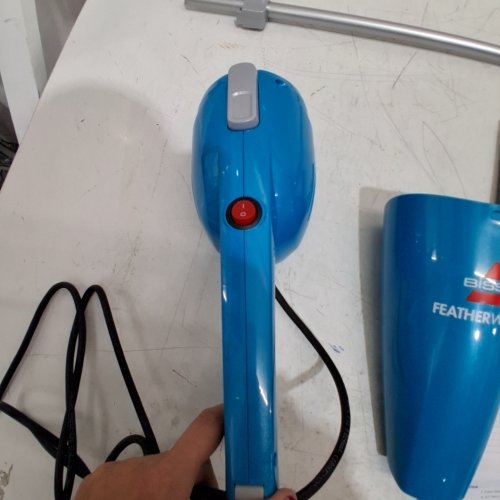 BISSELL FEATHERWEIGHT 3-IN-1 LIGHTWEIGHT CORDED STICK/HANDHELD VACUUM - BLUE (MODEL: 2033V) image 2