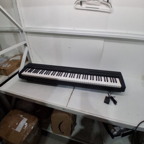YAMAHA P45B ENTRY LEVEL 88-KEY WEIGHTED ACTION DIGITAL PIANO - BLACK (MODEL: P-45B) image 3