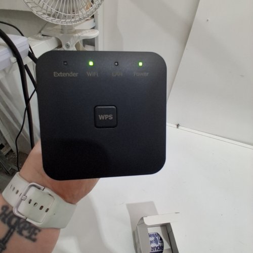 WIFI RANGE EXTENDER UP TO 300MBPS - BLACK image 2