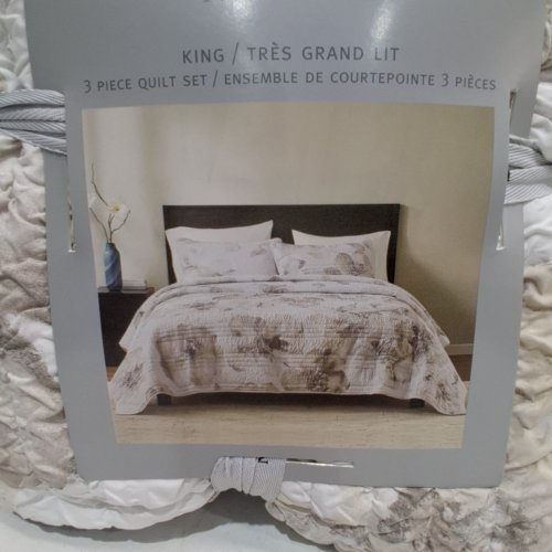 3PC NATORI QUILT SET WITH 2 SHAMS AND QUILT - KING SIZE - TAUPE (ITEM: 1841138) image 2
