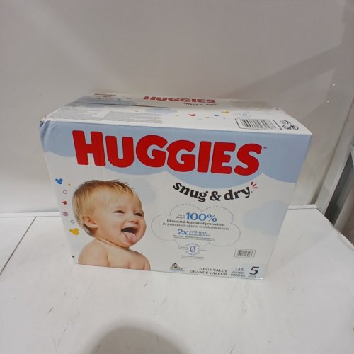 136PK HUGGIES DISNEY BABY SNUG AND DRY DISPOSABLE DIAPERS - SIZE 5 (27LB+) image 3