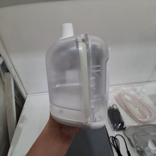 BLUE ECHO CARE BEC CPAP MACHINE WITH CARRYING BAG CPAP MASK AND HOSE (MODEL: CAN-BEC-R20A) image 5