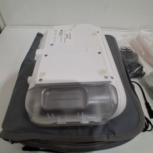 BLUE ECHO CARE BEC CPAP MACHINE WITH CARRYING BAG CPAP MASK AND HOSE (MODEL: CAN-BEC-R20A) image 6