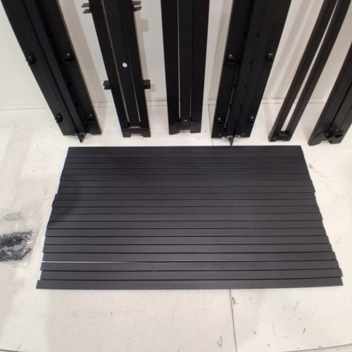 HEAVY DUTY METAL PLATFORM QUEEN BED FRAME - 18" - BLACK - (MODEL: TB3504-18) image 3