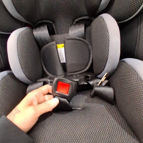 GRACO CHILDREN 4EVER 4-IN-1 CONVERTIBLE CAR SEAT - RAEGEN-GREY (MODEL: 2142902) image 5
