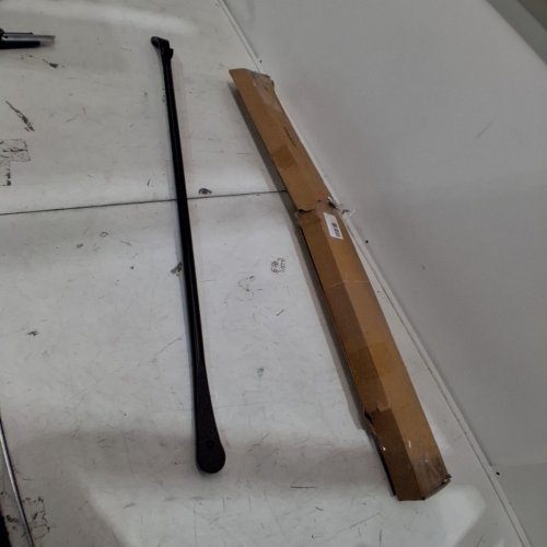 TUBELESS TIRE IRON FOR VARIES MODELS 38.1" - BLACK image 2