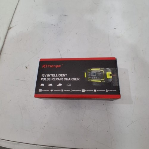 RJTIANYE SMART PULSE REPAIR AUTOMOTIVE BATTERY CHARGER - 12V - GREEN/BLACK image 4