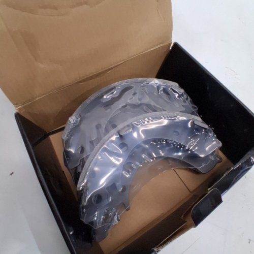 TOP QUALITY REAR BRAKE SHOES - FOR VARIOUS HONDA MODELS - DARK GREY (MODEL: NB-576B) image 2