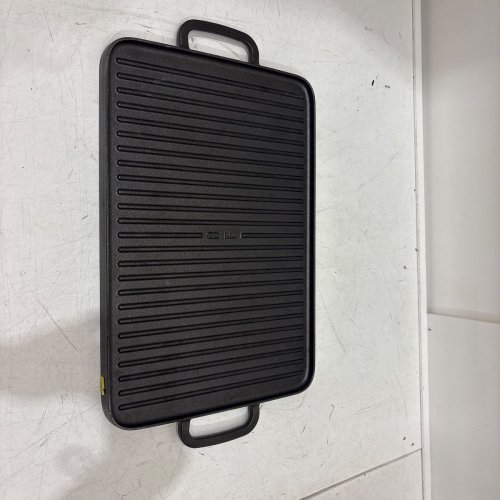 BOBBY FLAY X GREENPAN REVERSIBLE CAST IRON GRILL GRIDDLE - 16.75" X 11.4" - (MODEL: 1995033) image 2