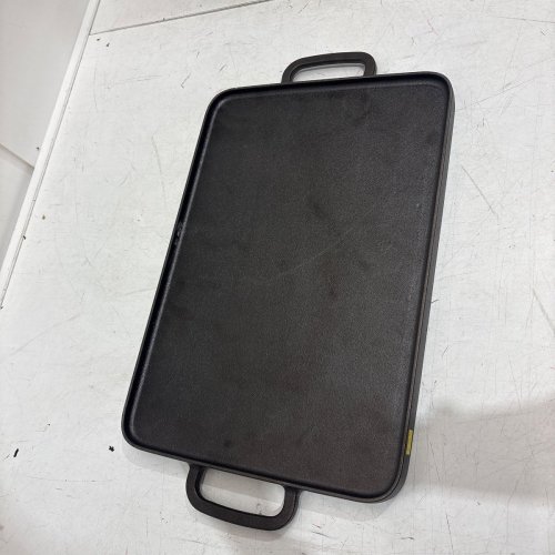 BOBBY FLAY X GREENPAN REVERSIBLE CAST IRON GRILL GRIDDLE - 16.75" X 11.4" - (MODEL: 1995033) image 3