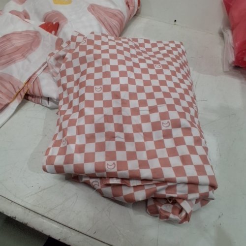 3PC FRESH FLORAL DUVET COVER WITH SHEET AND PILLOWCASE- 76" X 58" - PINK\WHITE image 2